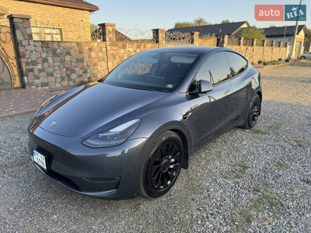 Серый Тесла Model Y, объемом двигателя 0 л и пробегом 112 тыс. км за 27700 $, фото 27 на Automoto.ua