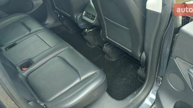 Тесла Model Y 2022 в Буче на Automoto.ua Серый Тесла Model Y, объемом двигателя 0 л и пробегом 144 тыс. км за 21300 $, фото 8 на Automoto.ua