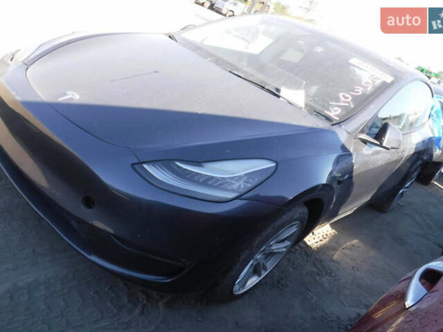 Сірий Тесла Model Y, об'ємом двигуна 0 л та пробігом 83 тис. км за 19000 $, фото 5 на Automoto.ua
