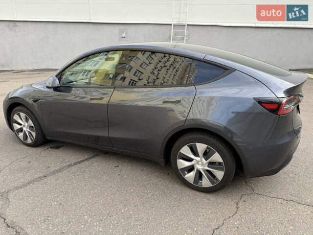 Тесла Model Y 2022 в Киеве на Automoto.ua Серый Тесла Model Y, объемом двигателя 0 л и пробегом 65 тыс. км за 26800 $, фото 5 на Automoto.ua
