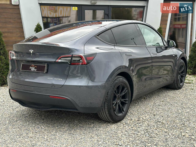 Серый Тесла Model Y, объемом двигателя 0 л и пробегом 37 тыс. км за 25000 $, фото 6 на Automoto.ua