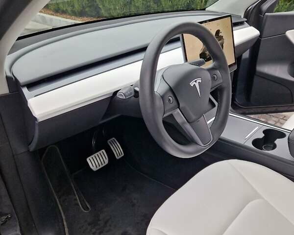 Серый Тесла Model Y, объемом двигателя 0 л и пробегом 38 тыс. км за 35000 $, фото 33 на Automoto.ua