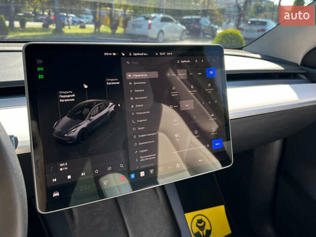 Серый Тесла Model Y, объемом двигателя 0 л и пробегом 160 тыс. км за 26750 $, фото 18 на Automoto.ua