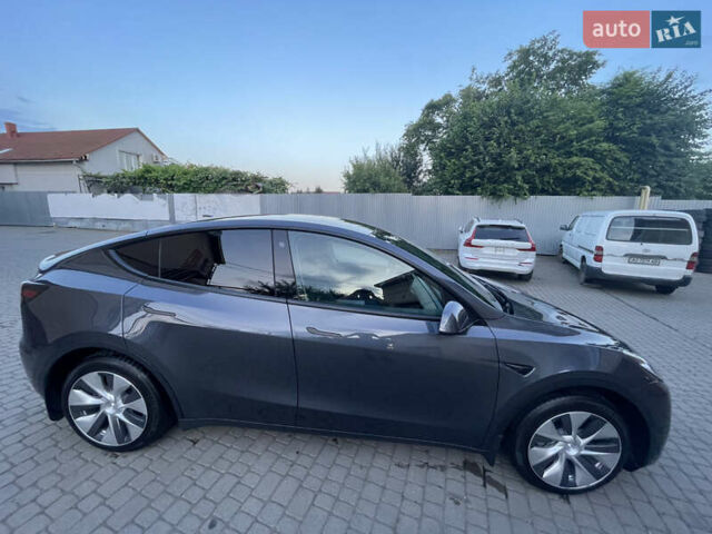 Сірий Тесла Model Y, об'ємом двигуна 0 л та пробігом 59 тис. км за 26900 $, фото 1 на Automoto.ua