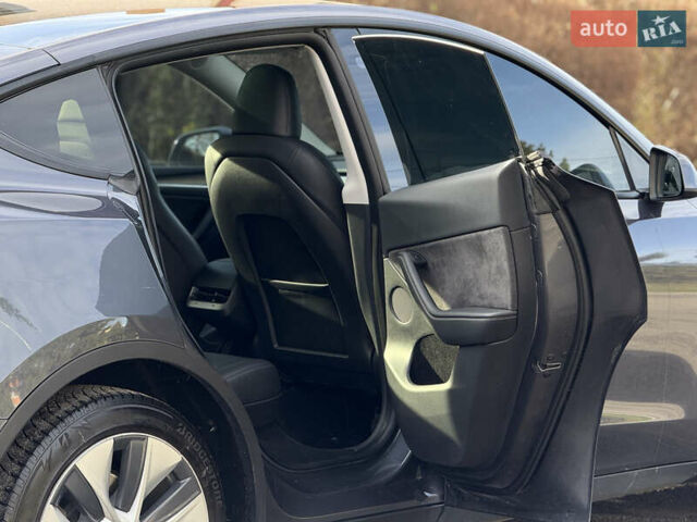 Сірий Тесла Model Y, об'ємом двигуна 0 л та пробігом 67 тис. км за 25000 $, фото 23 на Automoto.ua