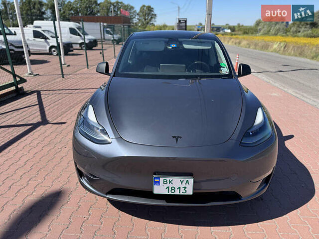 Сірий Тесла Model Y, об'ємом двигуна 0 л та пробігом 83 тис. км за 23800 $, фото 4 на Automoto.ua