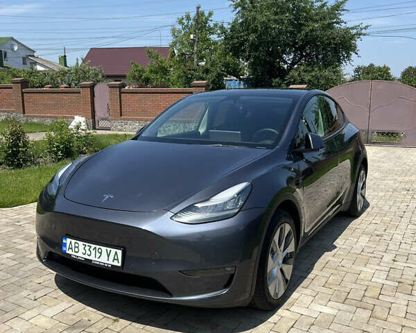 Серый Тесла Model Y, объемом двигателя 0 л и пробегом 59 тыс. км за 25900 $, фото 1 на Automoto.ua
