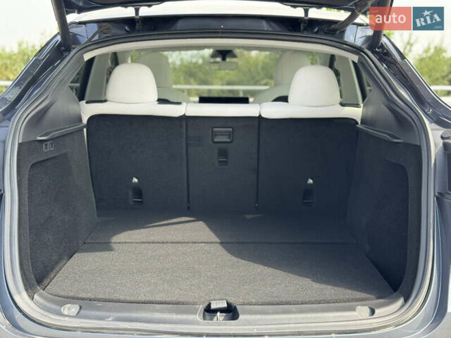 Тесла Model Y 2022 в Киеве на Automoto.ua Серый Тесла Model Y, объемом двигателя 0 л и пробегом 28 тыс. км за 29300 $, фото 32 на Automoto.ua