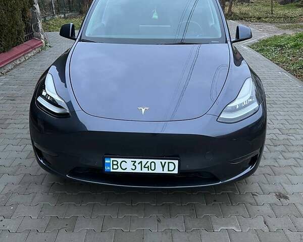 Серый Тесла Model Y, объемом двигателя 0 л и пробегом 84 тыс. км за 24400 $, фото 1 на Automoto.ua