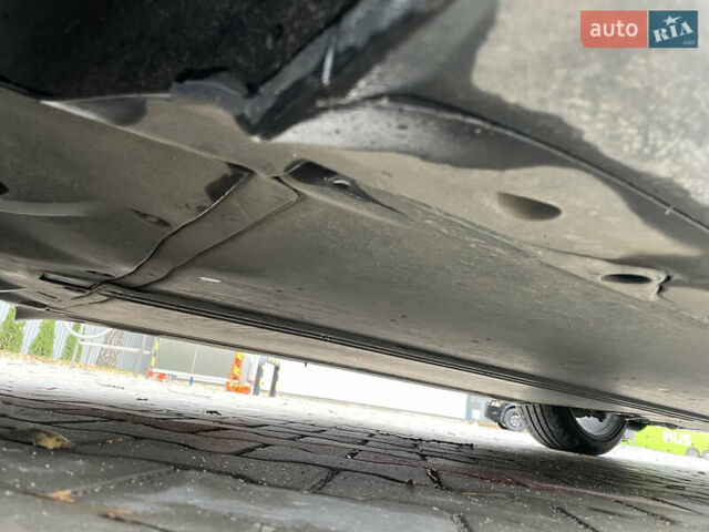 Сірий Тесла Model Y, об'ємом двигуна 0 л та пробігом 118 тис. км за 25900 $, фото 43 на Automoto.ua