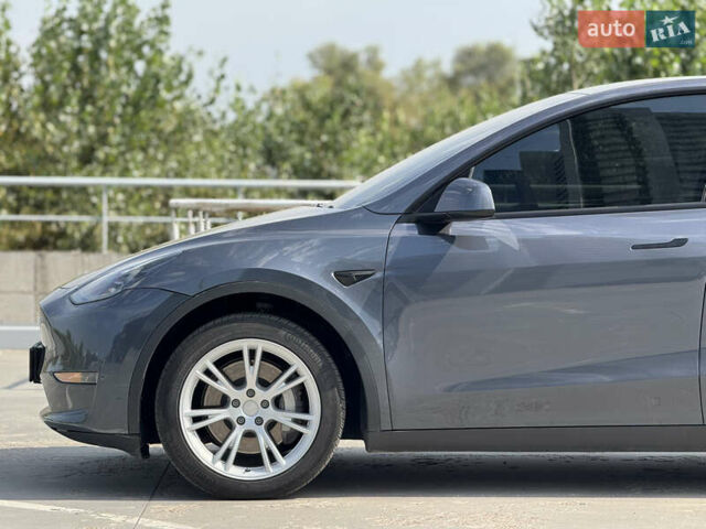 Тесла Model Y 2022 в Киеве на Automoto.ua Серый Тесла Model Y, объемом двигателя 0 л и пробегом 28 тыс. км за 29300 $, фото 13 на Automoto.ua