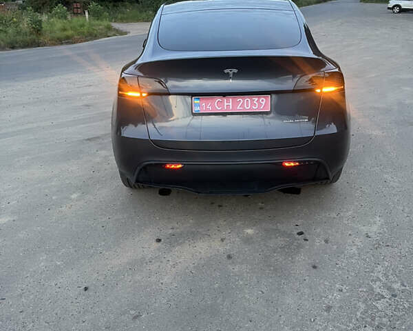 Серый Тесла Model Y, объемом двигателя 0 л и пробегом 30 тыс. км за 25000 $, фото 17 на Automoto.ua