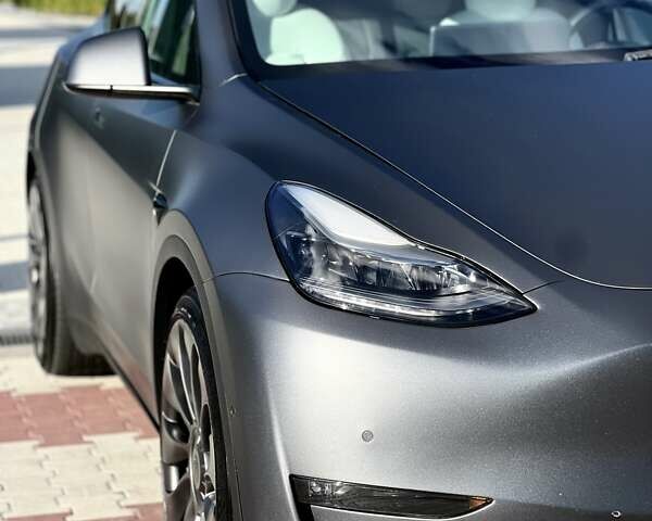 Сірий Тесла Model Y, об'ємом двигуна 0 л та пробігом 25 тис. км за 33000 $, фото 10 на Automoto.ua