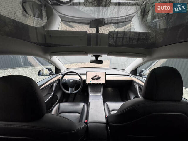 Сірий Тесла Model Y, об'ємом двигуна 0 л та пробігом 46 тис. км за 27500 $, фото 18 на Automoto.ua