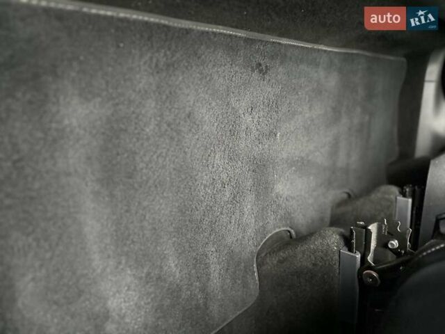 Сірий Тесла Model Y, об'ємом двигуна 0 л та пробігом 121 тис. км за 25000 $, фото 9 на Automoto.ua