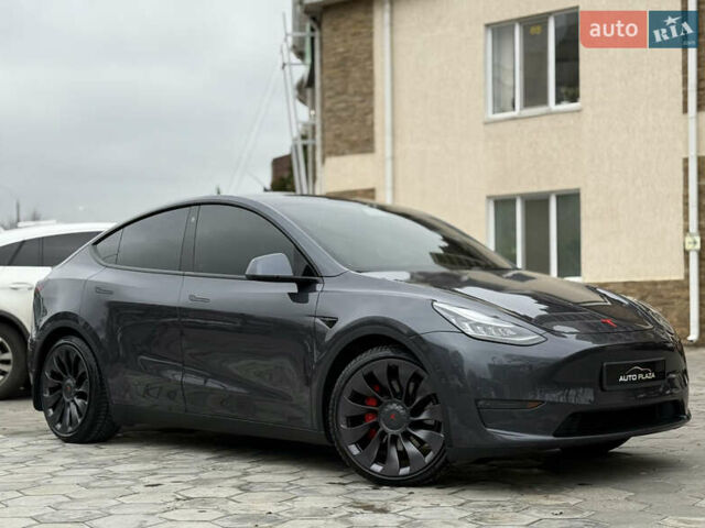 Серый Тесла Model Y, объемом двигателя 0 л и пробегом 53 тыс. км за 28000 $, фото 17 на Automoto.ua