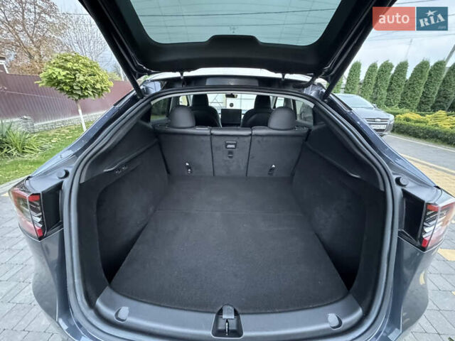 Серый Тесла Model Y, объемом двигателя 0 л и пробегом 74 тыс. км за 26500 $, фото 20 на Automoto.ua