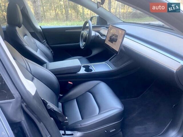 Серый Тесла Model Y, объемом двигателя 0 л и пробегом 42 тыс. км за 27500 $, фото 12 на Automoto.ua