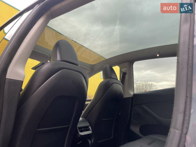 Сірий Тесла Model Y, об'ємом двигуна 0 л та пробігом 9 тис. км за 28500 $, фото 47 на Automoto.ua