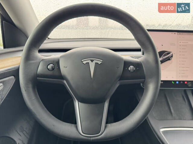 Серый Тесла Model Y, объемом двигателя 0 л и пробегом 66 тыс. км за 27900 $, фото 22 на Automoto.ua