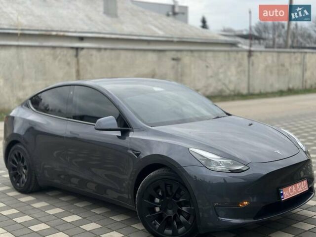 Серый Тесла Model Y, объемом двигателя 0 л и пробегом 7 тыс. км за 29950 $, фото 14 на Automoto.ua