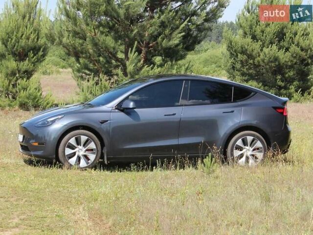 Серый Тесла Model Y, объемом двигателя 0 л и пробегом 3 тыс. км за 39000 $, фото 17 на Automoto.ua