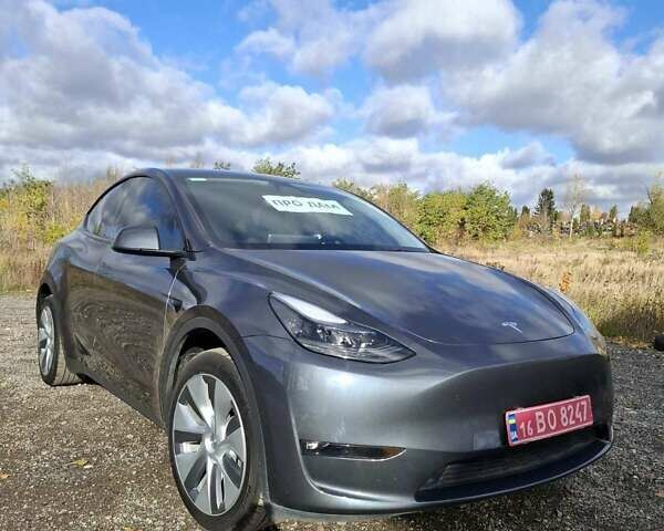 Сірий Тесла Model Y, об'ємом двигуна 0 л та пробігом 37 тис. км за 27500 $, фото 11 на Automoto.ua