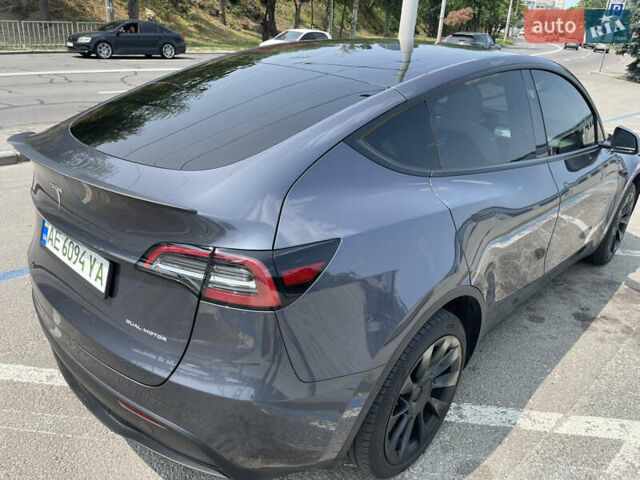Серый Тесла Model Y, объемом двигателя 0 л и пробегом 24 тыс. км за 30500 $, фото 11 на Automoto.ua