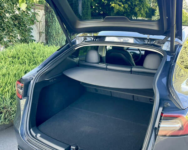 Сірий Тесла Model Y, об'ємом двигуна 0 л та пробігом 21 тис. км за 24700 $, фото 32 на Automoto.ua