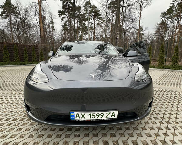 Серый Тесла Model Y, объемом двигателя 0 л и пробегом 22 тыс. км за 32000 $, фото 12 на Automoto.ua