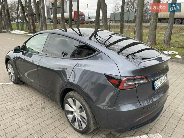Серый Тесла Model Y, объемом двигателя 0 л и пробегом 35 тыс. км за 29200 $, фото 9 на Automoto.ua