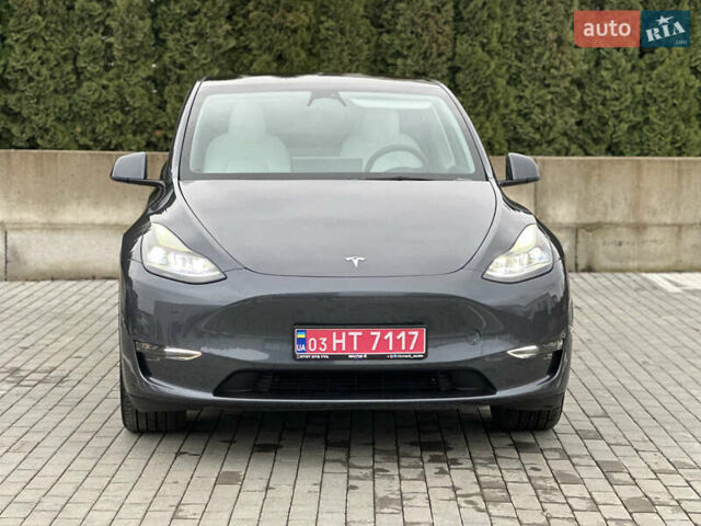 Сірий Тесла Model Y, об'ємом двигуна 0 л та пробігом 26 тис. км за 25999 $, фото 1 на Automoto.ua