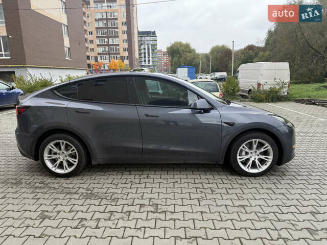 Сірий Тесла Model Y, об'ємом двигуна 0 л та пробігом 37 тис. км за 26800 $, фото 3 на Automoto.ua