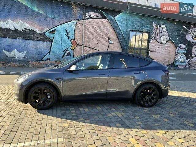 Тесла Model Y 2023 у Луцьку на Automoto.ua Сірий Тесла Model Y, об'ємом двигуна 0 л та пробігом 40 тис. км за 27900 $, фото 4 на Automoto.ua