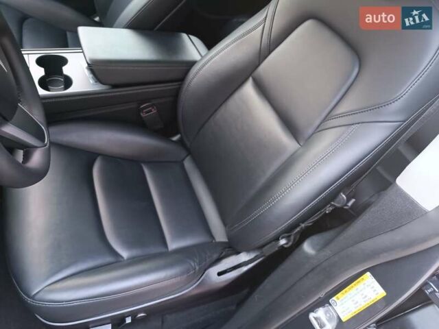 Серый Тесла Model Y, объемом двигателя 0 л и пробегом 43 тыс. км за 33333 $, фото 23 на Automoto.ua