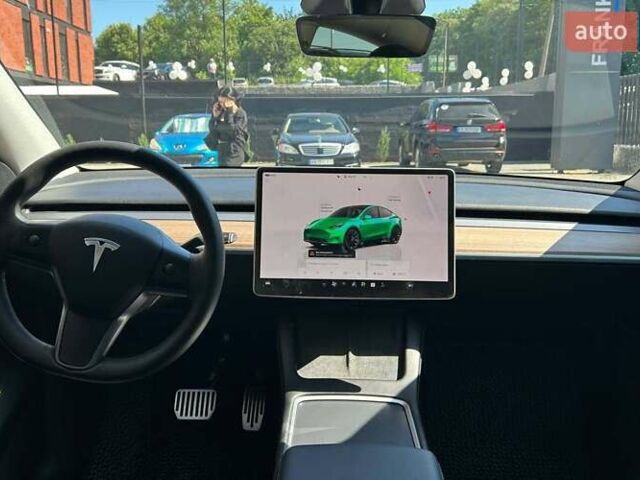 Серый Тесла Model Y, объемом двигателя 0 л и пробегом 39 тыс. км за 30500 $, фото 11 на Automoto.ua