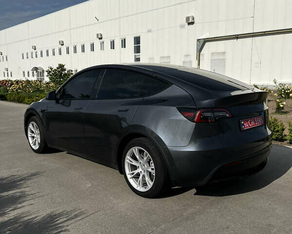 Сірий Тесла Model Y, об'ємом двигуна 0 л та пробігом 23 тис. км за 25600 $, фото 13 на Automoto.ua