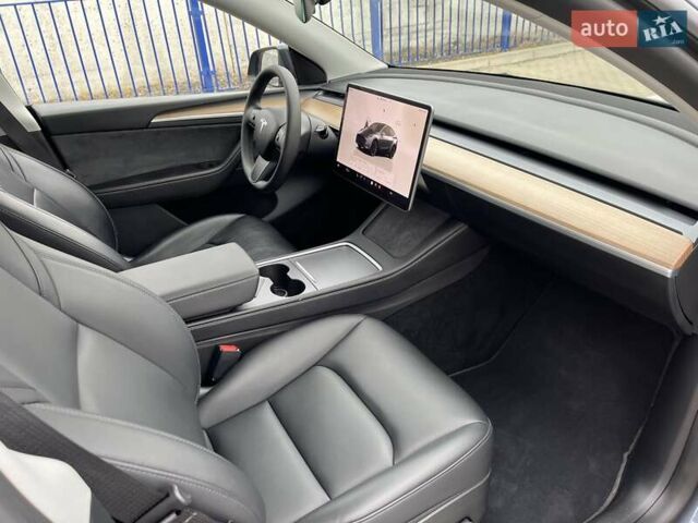 Серый Тесла Model Y, объемом двигателя 0 л и пробегом 60 тыс. км за 29000 $, фото 32 на Automoto.ua