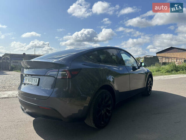 Сірий Тесла Model Y, об'ємом двигуна 0 л та пробігом 32 тис. км за 24700 $, фото 8 на Automoto.ua