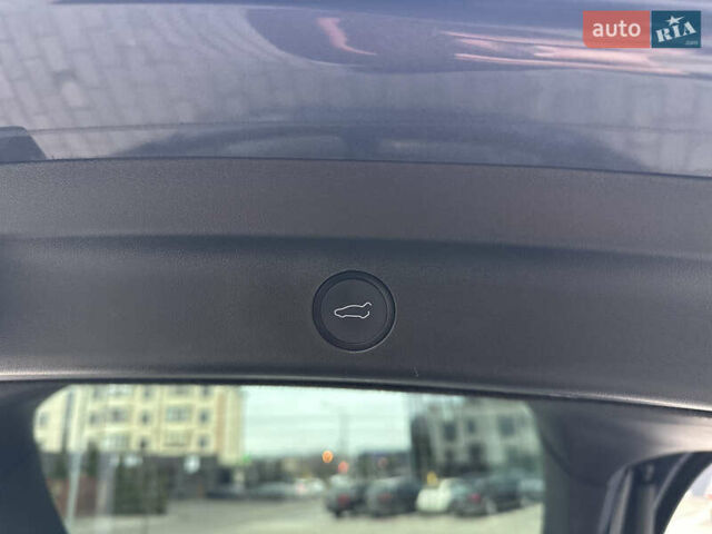 Сірий Тесла Model Y, об'ємом двигуна 0 л та пробігом 26 тис. км за 25999 $, фото 63 на Automoto.ua