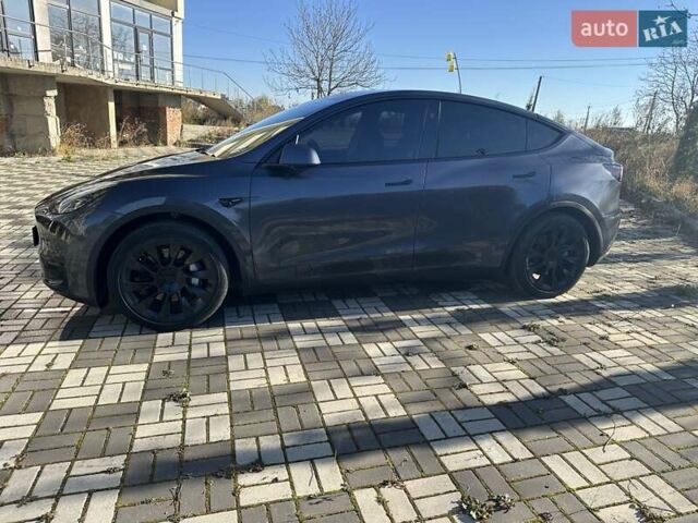Серый Тесла Model Y, объемом двигателя 0 л и пробегом 35 тыс. км за 26700 $, фото 8 на Automoto.ua