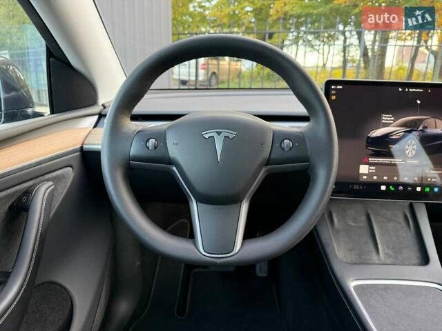 Сірий Тесла Model Y, об'ємом двигуна 0 л та пробігом 25 тис. км за 26900 $, фото 28 на Automoto.ua