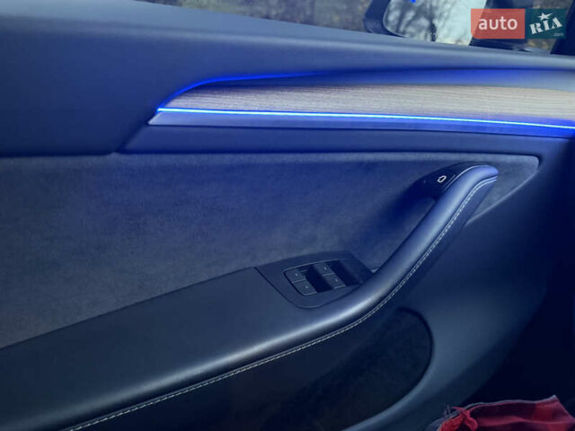 Сірий Тесла Model Y, об'ємом двигуна 0 л та пробігом 15 тис. км за 33000 $, фото 20 на Automoto.ua