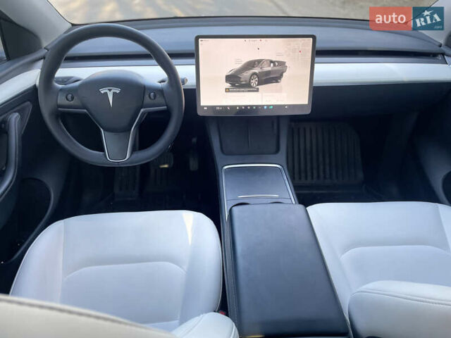 Сірий Тесла Model Y, об'ємом двигуна 0 л та пробігом 43 тис. км за 28500 $, фото 112 на Automoto.ua