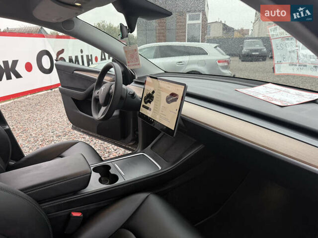 Тесла Model Y 2023 в Борисполе на Automoto.ua Серый Тесла Model Y, объемом двигателя 0 л и пробегом 4 тыс. км за 32000 $, фото 25 на Automoto.ua