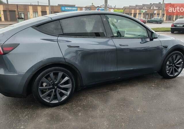 Сірий Тесла Model Y, об'ємом двигуна 0 л та пробігом 120 тис. км за 24500 $, фото 2 на Automoto.ua