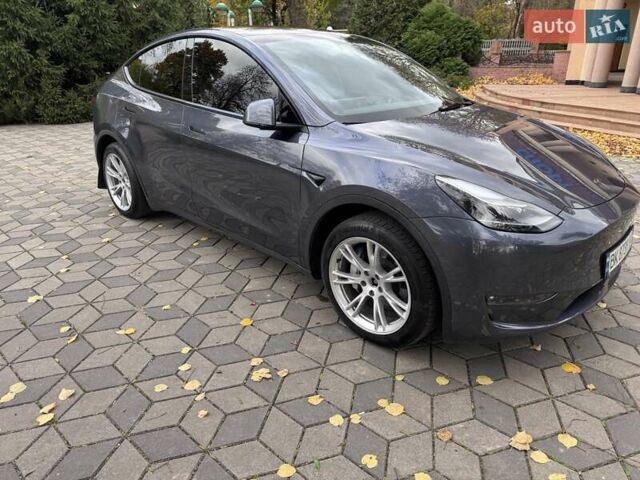Тесла Model Y 2023 в Ровно на Automoto.ua Серый Тесла Model Y, объемом двигателя 0 л и пробегом 30 тыс. км за 30000 $, фото 13 на Automoto.ua