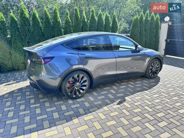 Серый Тесла Model Y, объемом двигателя 0 л и пробегом 2 тыс. км за 41000 $, фото 1 на Automoto.ua