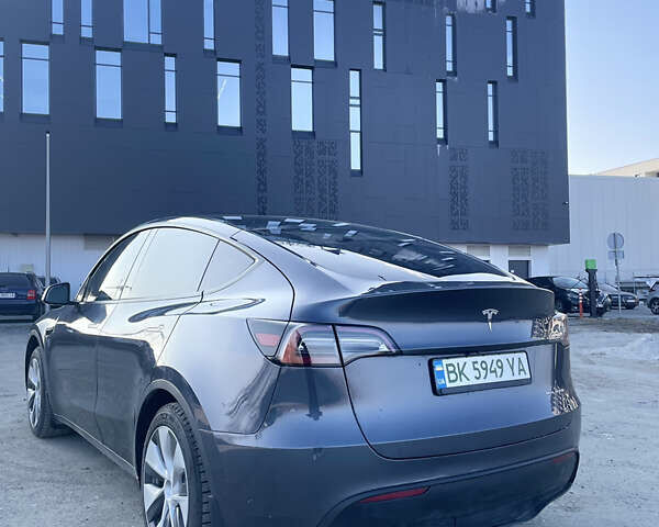 Сірий Тесла Model Y, об'ємом двигуна 0 л та пробігом 43 тис. км за 28500 $, фото 23 на Automoto.ua