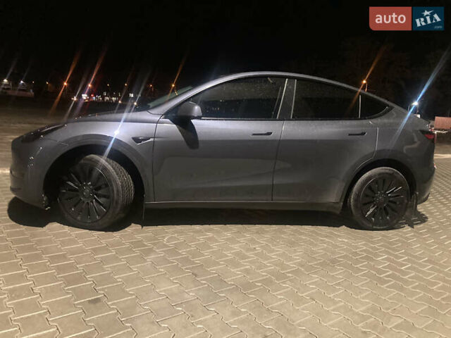 Серый Тесла Model Y, объемом двигателя 0 л и пробегом 9 тыс. км за 29300 $, фото 28 на Automoto.ua
